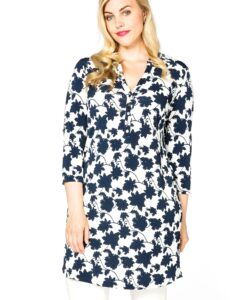 Yoek Tuniek met knoopjes CLAUDIA | Wit | Maat 58/60