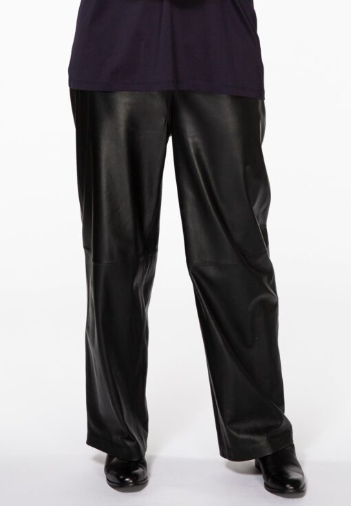 Yoek Trousers wide leather | Zwart | Maat 54/56