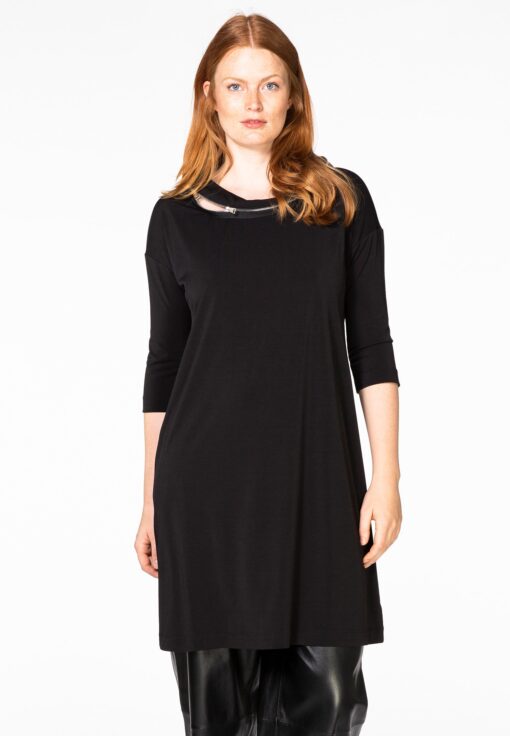 Yoek Dress zip neck | Zwart | Maat 54/56