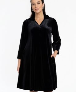 Yoek Jurk met V-hals VELOURS | Zwart | Maat 54/56
