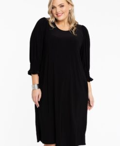 Yoek Dress puff sleeve | Zwart | Maat 38/40