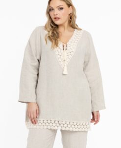 Yoek Wijde blouse met kant | Licht Bruin | Maat 50/52