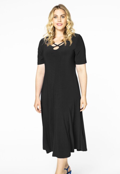 Yoek Midi jurk met bandjes | Zwart | Maat 38/40
