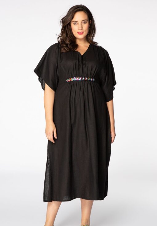 Yoek Dress embroidered detail | Zwart | Maat 38/40