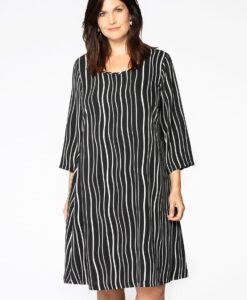 Yoek Jurk wide bottom WAVE | Zwart | Maat 42/44