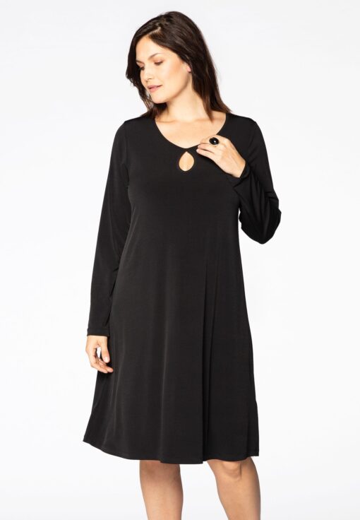 Yoek Jurk wide bottom | Zwart | Maat 42/44