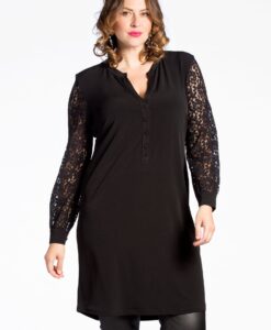 Yoek Tuniek kanten mouwen | Zwart | Maat 42/44