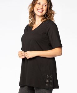 Yoek Tuniek flare eyelet slit | Zwart | Maat 54/56
