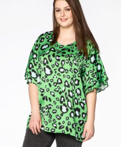 Yoek Blouse wide frilled | Groen | Maat 38/40