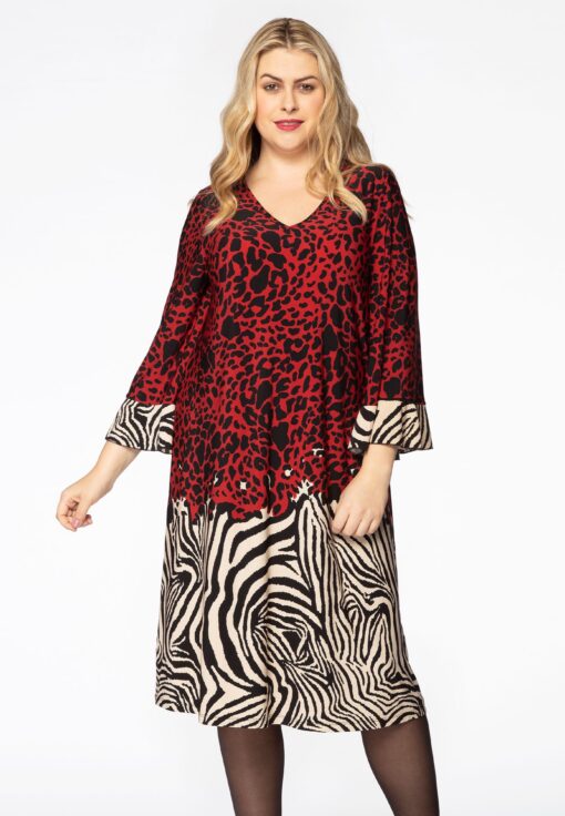 Yoek Jurk LEO | Rood | Maat 54/56